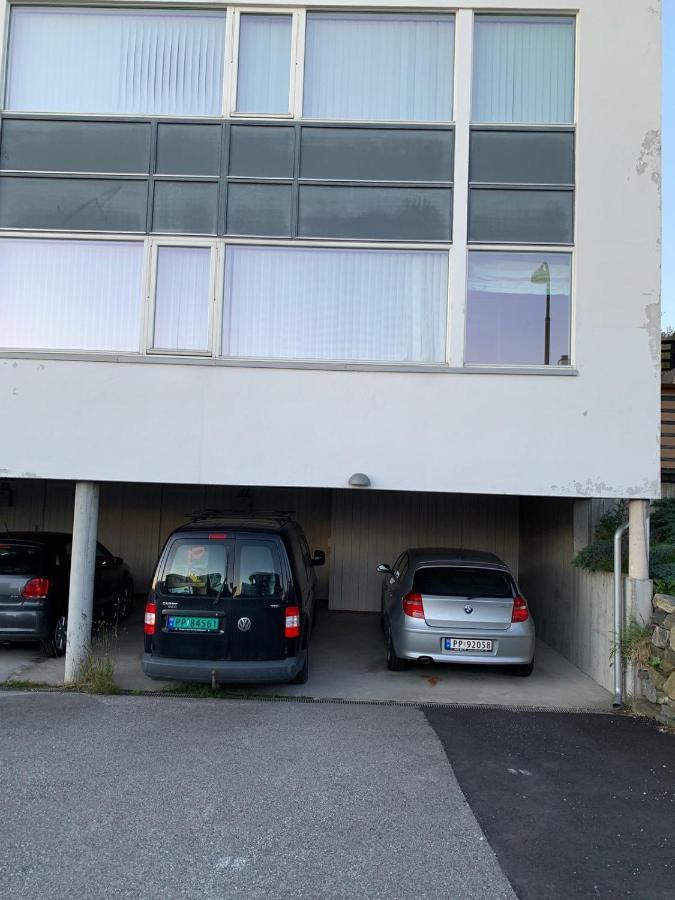 Apartment Moderne Leilighet I Barnevennlig Omrade Sentralt *