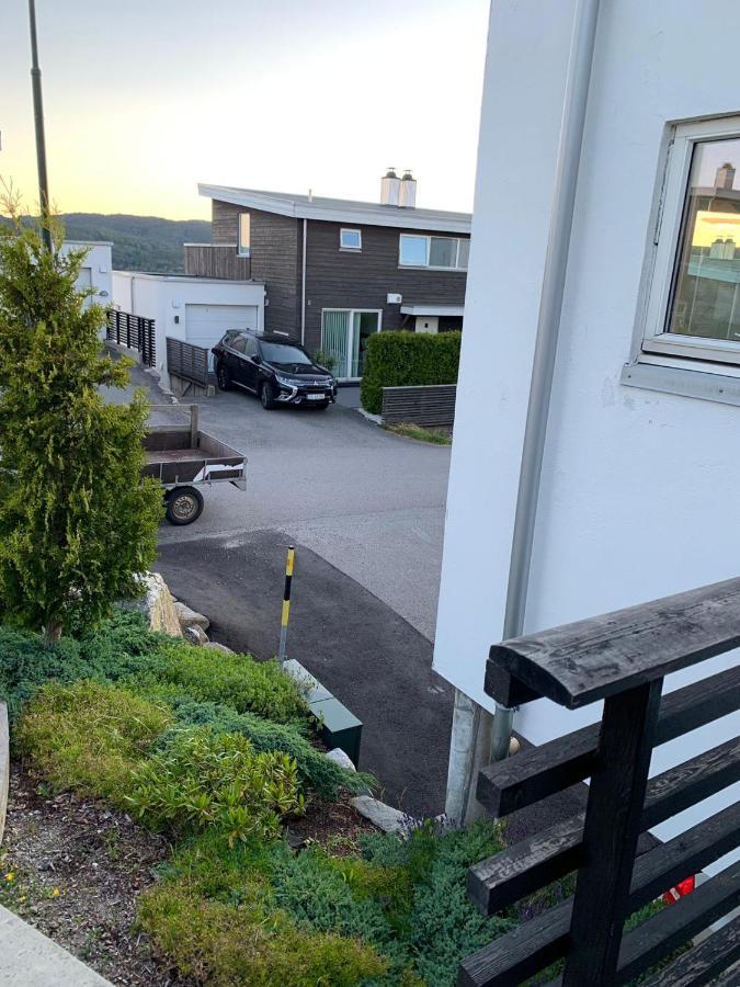 Moderne Leilighet I Barnevennlig Omrade Sentralt *
